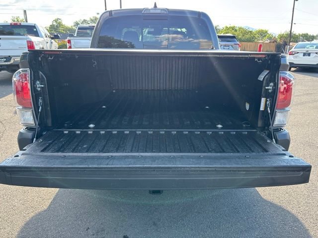 Used 2023 Toyota Tacoma TRD Off-Road AWD/4WD image 38