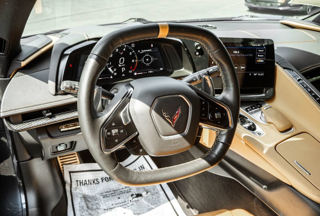 Used 2020 Chevrolet Corvette Stingray Preferred Cpe w/ 2LT Preferred Equipment Group RWD image 9