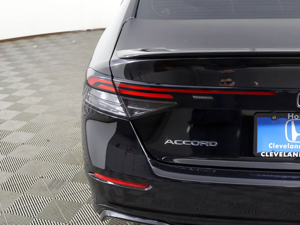 Used 2025 Honda Accord Sport image 13
