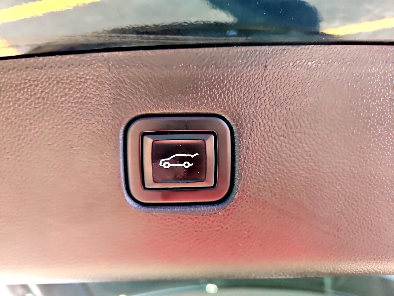 Used 2022 Chevrolet Blazer RS w/ Enhanced Convenience Package image 15