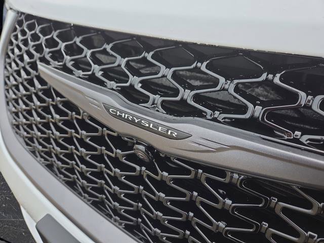 New 2026 Chrysler Pacifica Select image 39