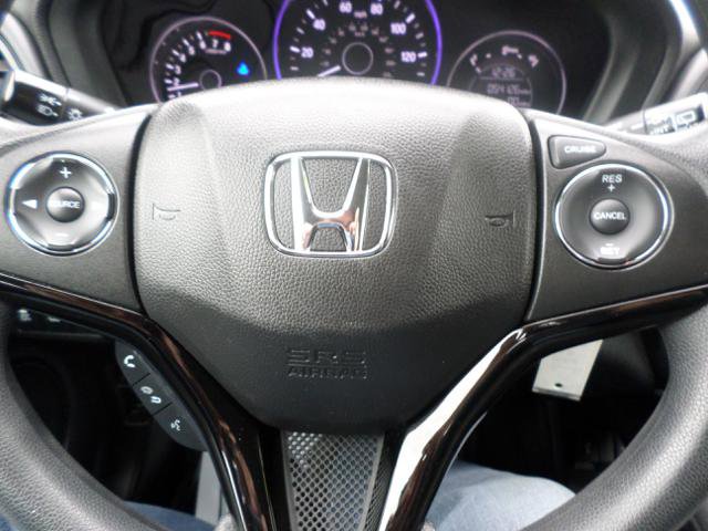Used 2017 Honda HR-V LX image 16