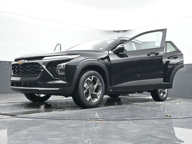 New 2026 Chevrolet Trax LT w/ Driver Confidence Package image 68