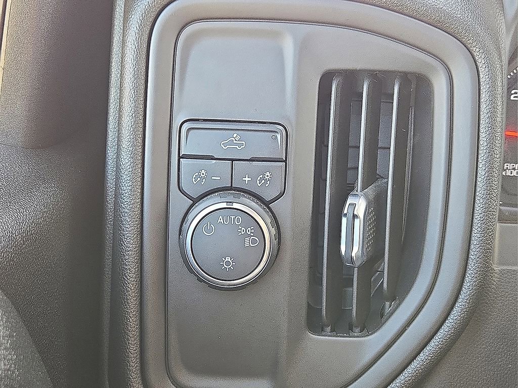 Used 2020 Chevrolet Silverado 2500 W/T w/ WT Convenience Package image 22