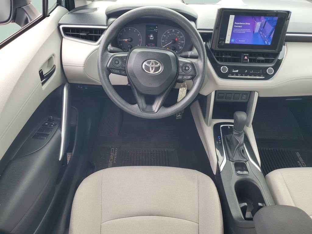 Used 2023 Toyota Corolla Cross L AWD/4WD image 12