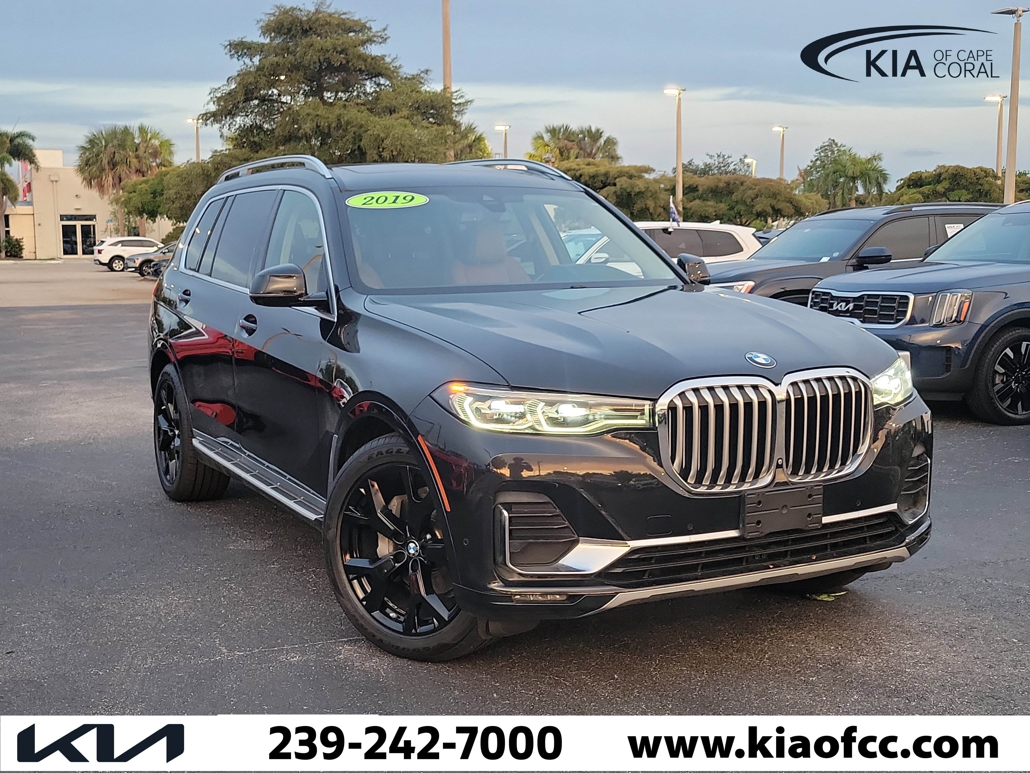 Used 2019 BMW X7 xDrive40i w/ Premium Package AWD/4WD image 1