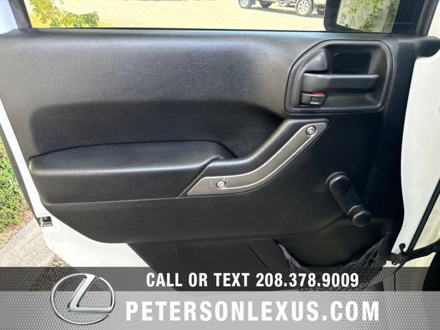 Used 2013 Jeep Wrangler Unlimited Sport AWD/4WD image 17