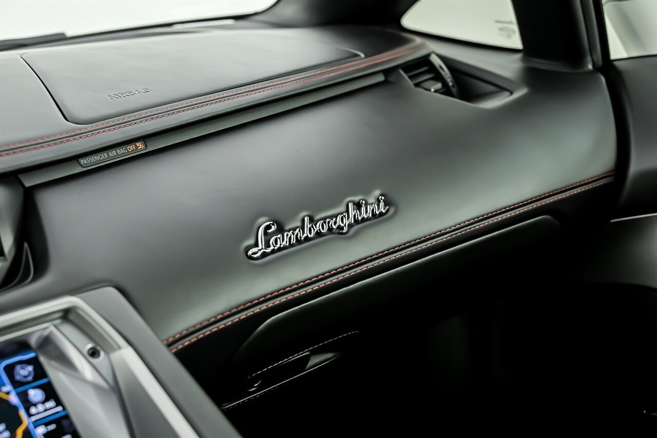 Used 2017 Lamborghini Aventador LP 700-4 AWD/4WD image 26