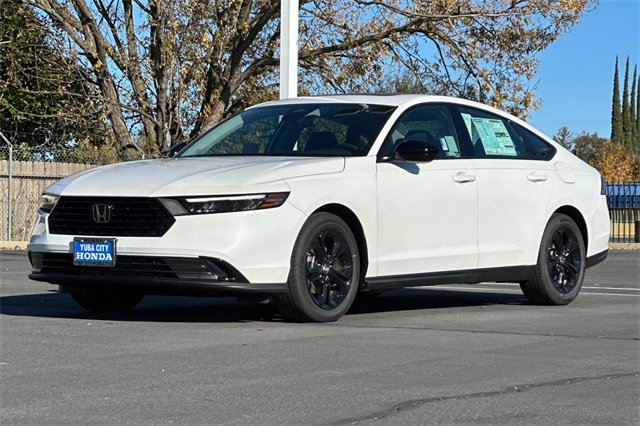 New 2025 Honda Accord SE image 8