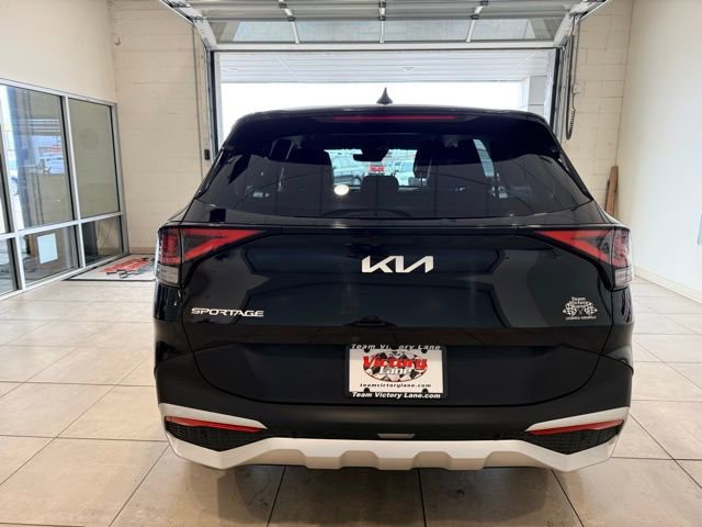Used 2025 Kia Sportage EX image 8