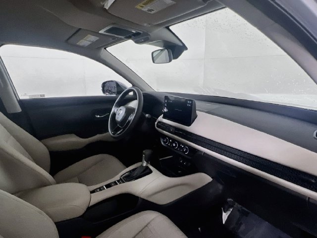 Certified 2026 Honda HR-V LX image 10