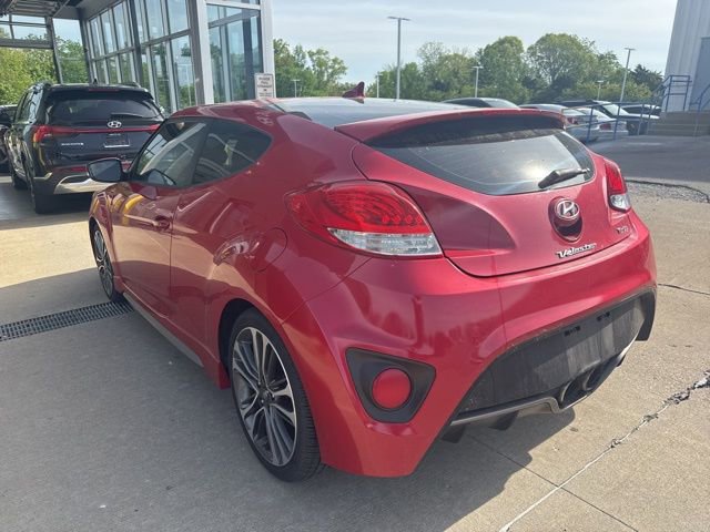 Used 2016 Hyundai Veloster Turbo FWD image 4
