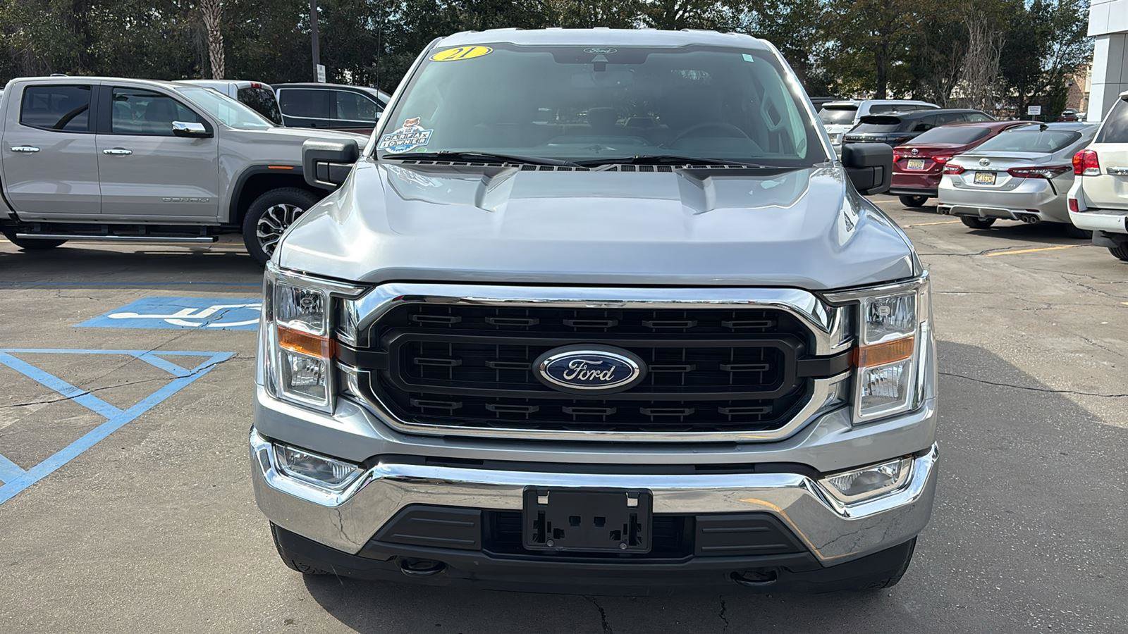 Used 2021 Ford F150 XLT image 2