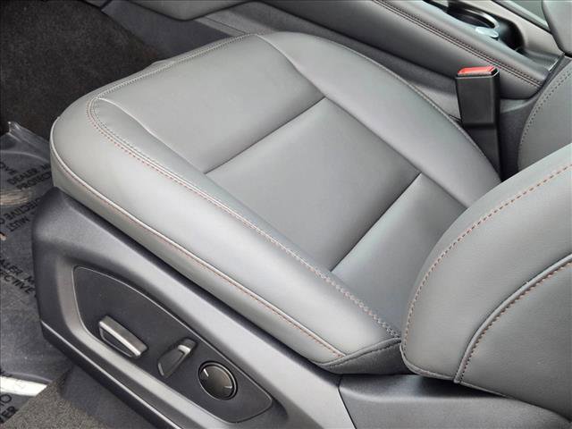 New 2026 Ford Explorer Active w/ Active Comfort Package image 4