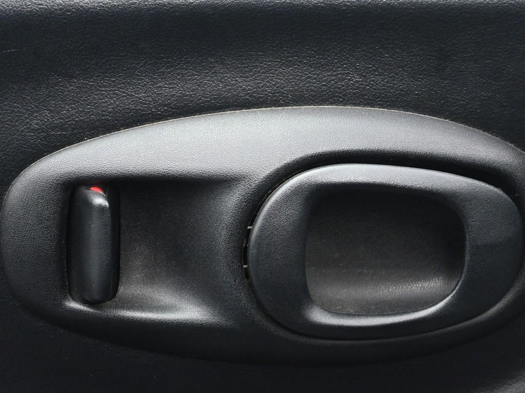 Used 2003 Chevrolet Corvette Convertible w/ Preferred Equipment Group1 image 20