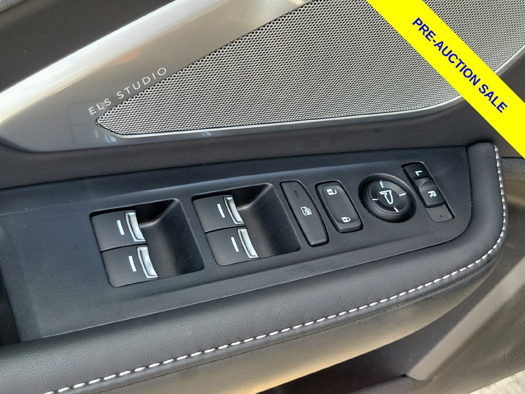 Used 2025 Acura RDX w/ Technology Package AWD/4WD image 21