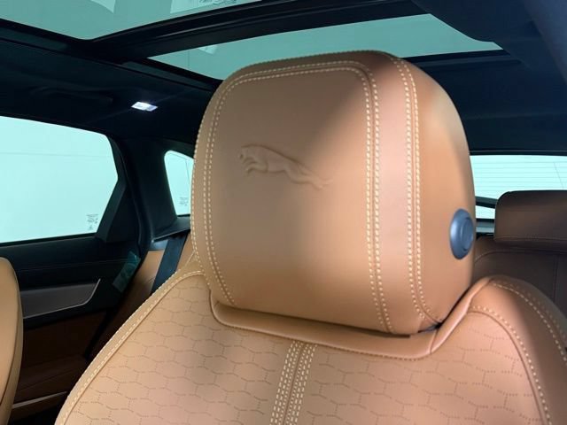 New 2026 Jaguar F-PACE R-Dynamic S AWD/4WD image 30