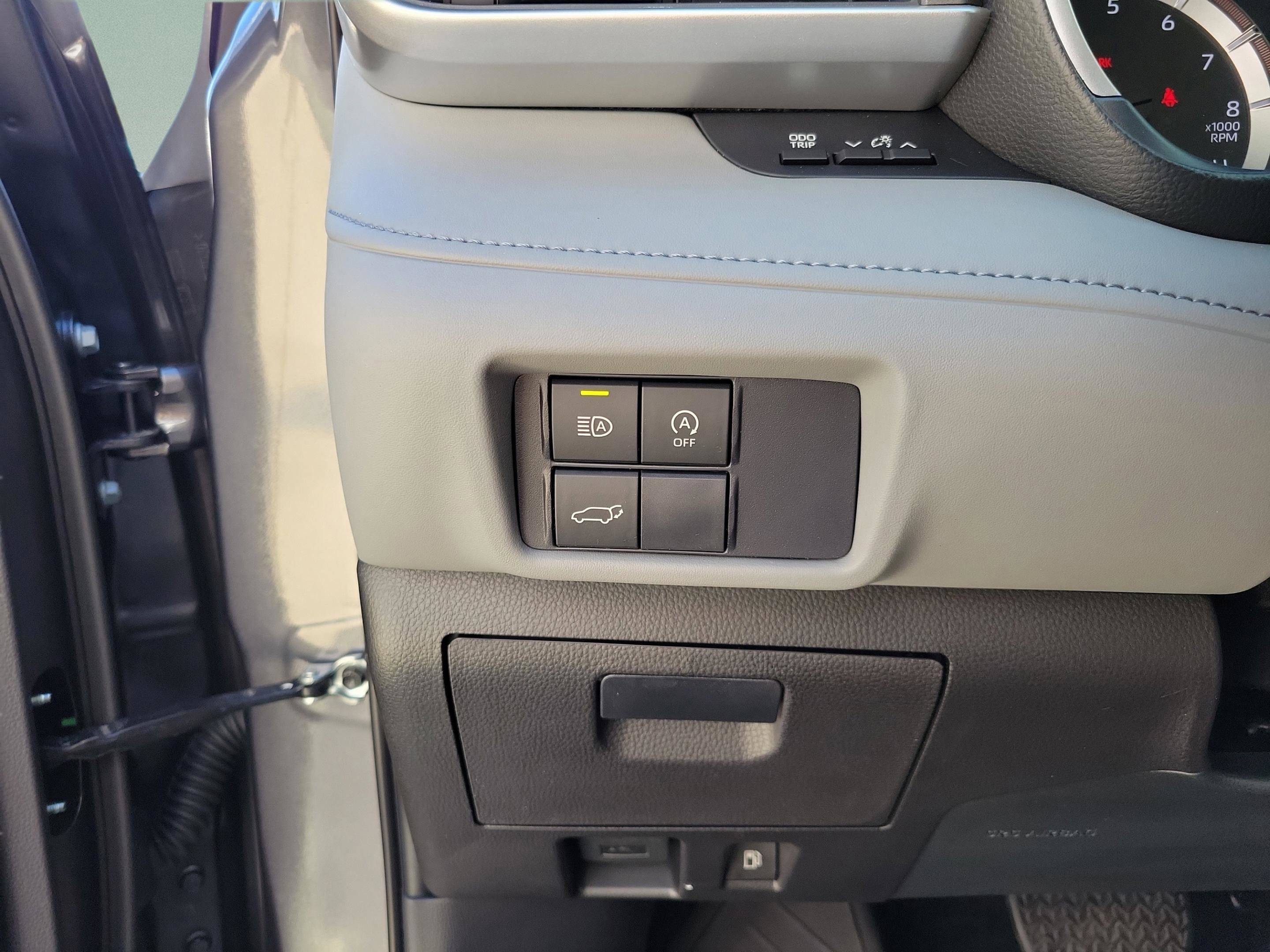 Certified 2025 Toyota Highlander XLE AWD/4WD image 22