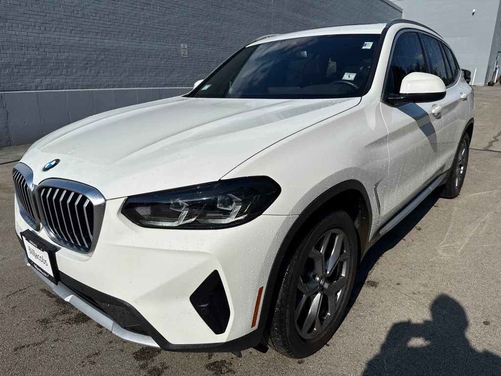 Used 2022 BMW X3 xDrive30i w/ Premium Package 2 AWD/4WD image 1