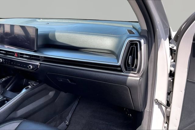 Used 2025 Kia Sorento EX w/ Panoramic Sunroof Package AWD/4WD image 19