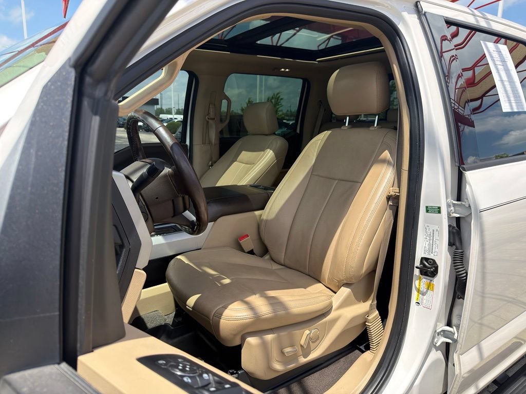Used 2018 Ford F150 Lariat w/ Equipment Group 502A Luxury AWD/4WD image 12