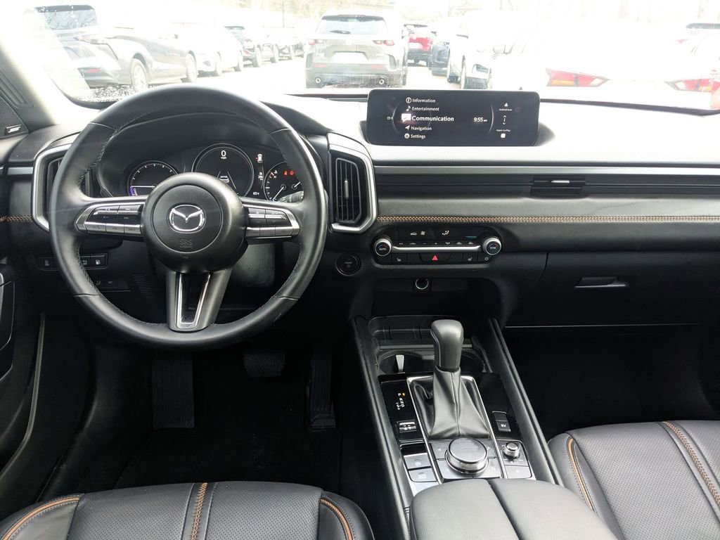 Used 2025 MAZDA CX-50 AWD 2.5 Hybrid w/ Premium Pkg image 27