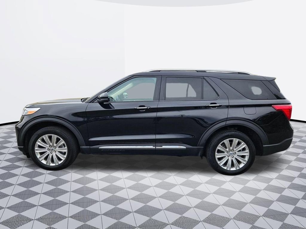 Used 2022 Ford Explorer Limited w/ Hybrid Equipment Group 310A AWD/4WD image 3
