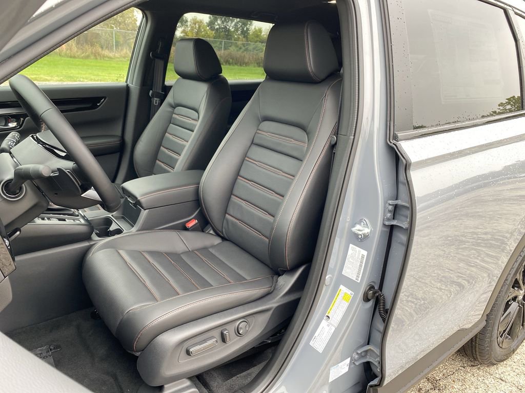 New 2026 Honda CR-V Sport Touring image 4