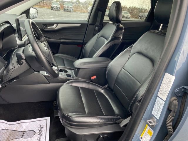 Used 2023 Ford Escape Platinum image 15