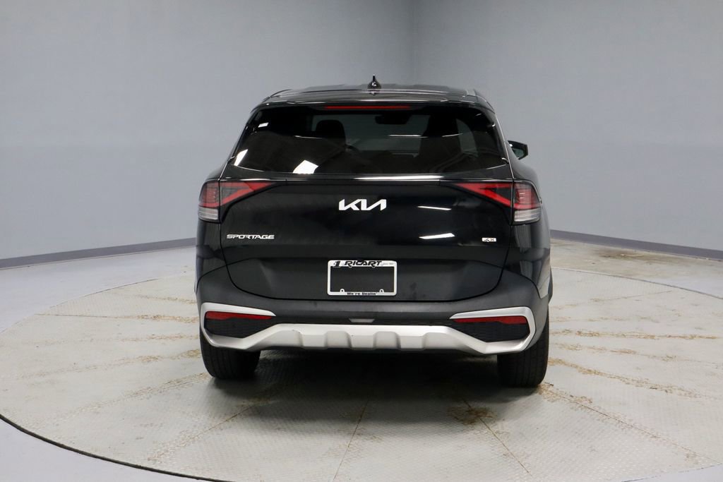 Used 2023 Kia Sportage LX AWD/4WD image 10
