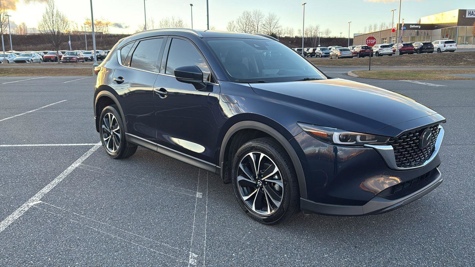 Used 2023 MAZDA CX-5 AWD 2.5 S w/ Premium Plus Pkg image 2