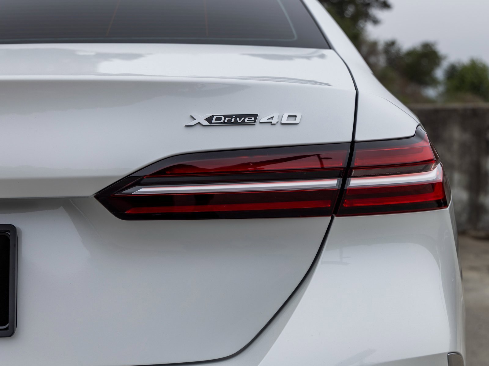 Used 2025 BMW i5 xDrive40 w/ Premium Package image 21