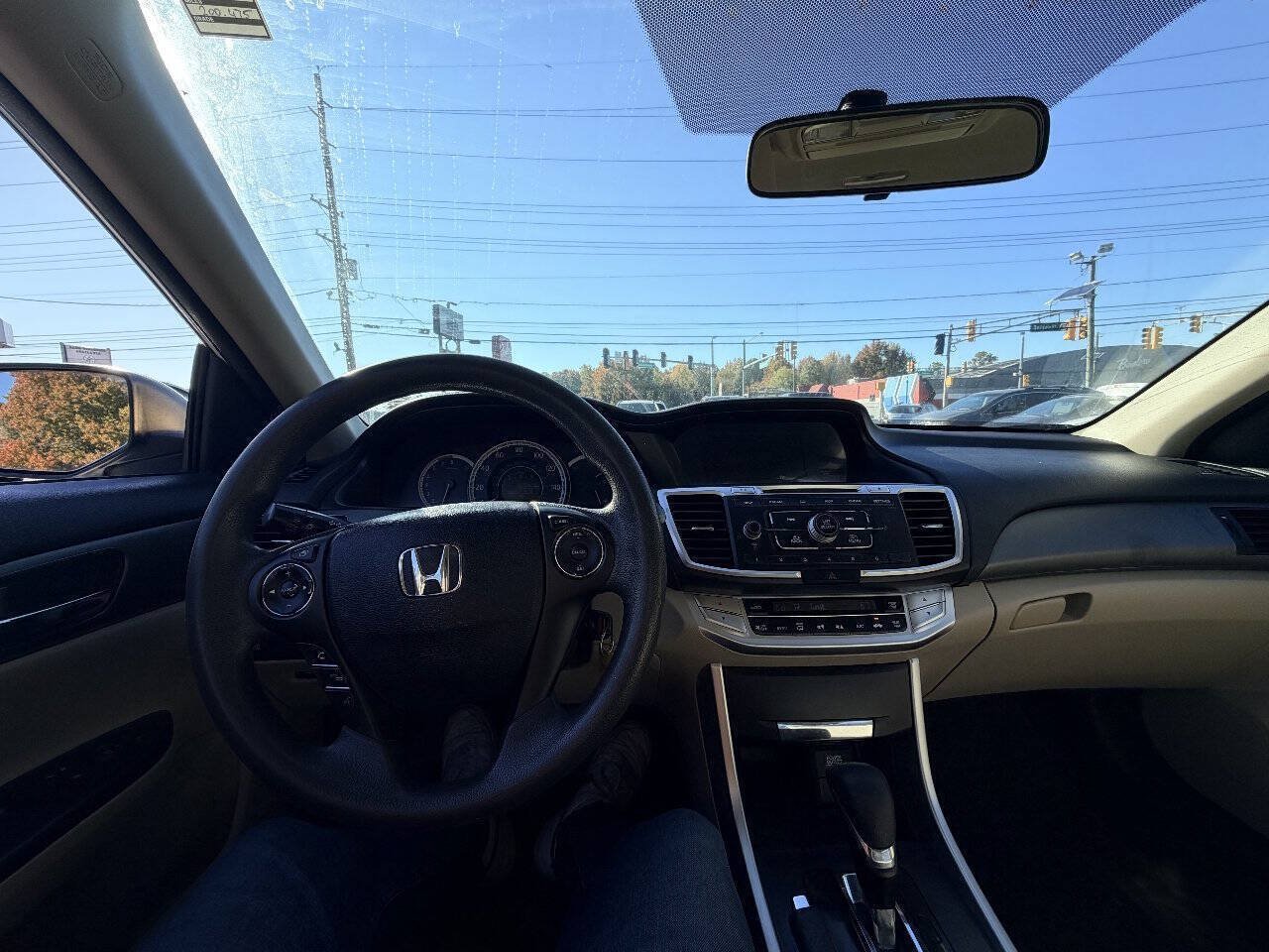 Used 2013 Honda Accord LX image 4