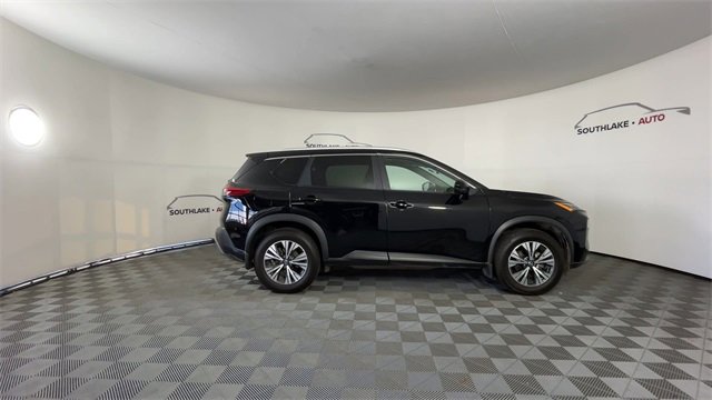 Used 2023 Nissan Rogue SV w/ SV Premium Package image 9