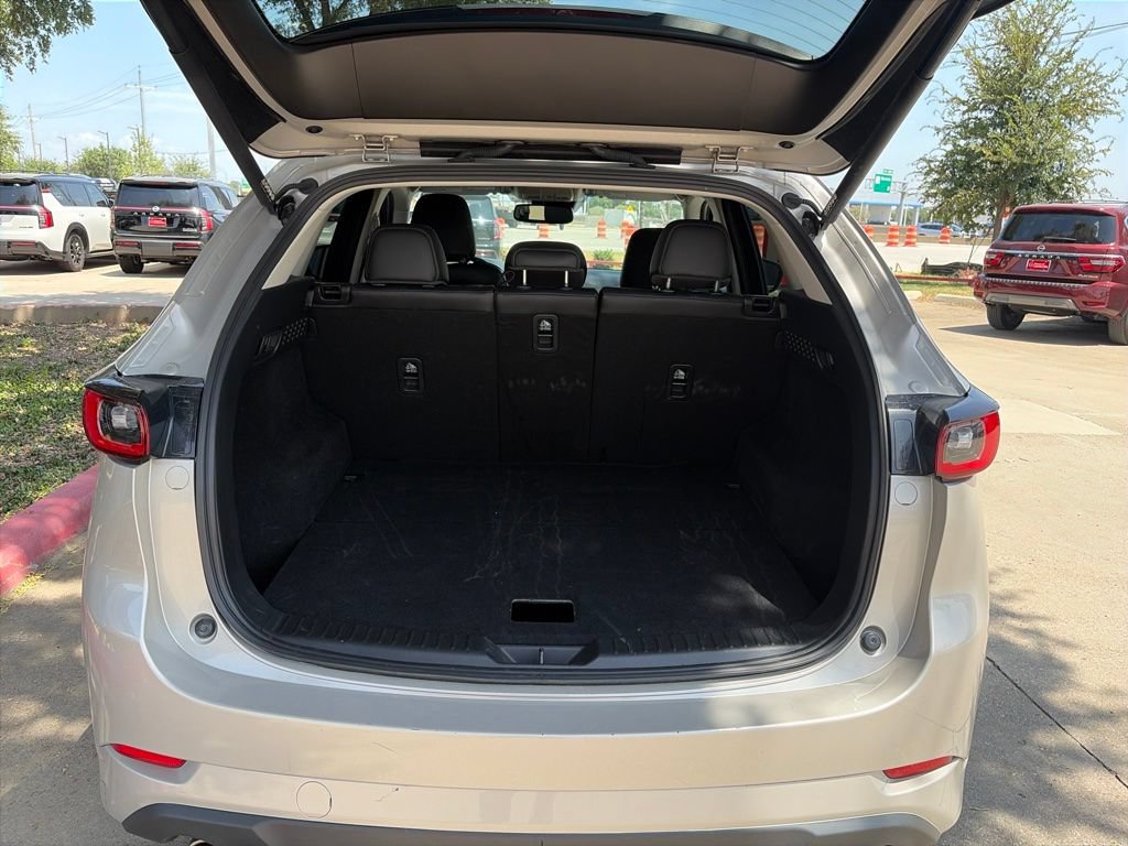 Used 2025 MAZDA CX-5 AWD 2.5 S w/ Preferred Package image 11