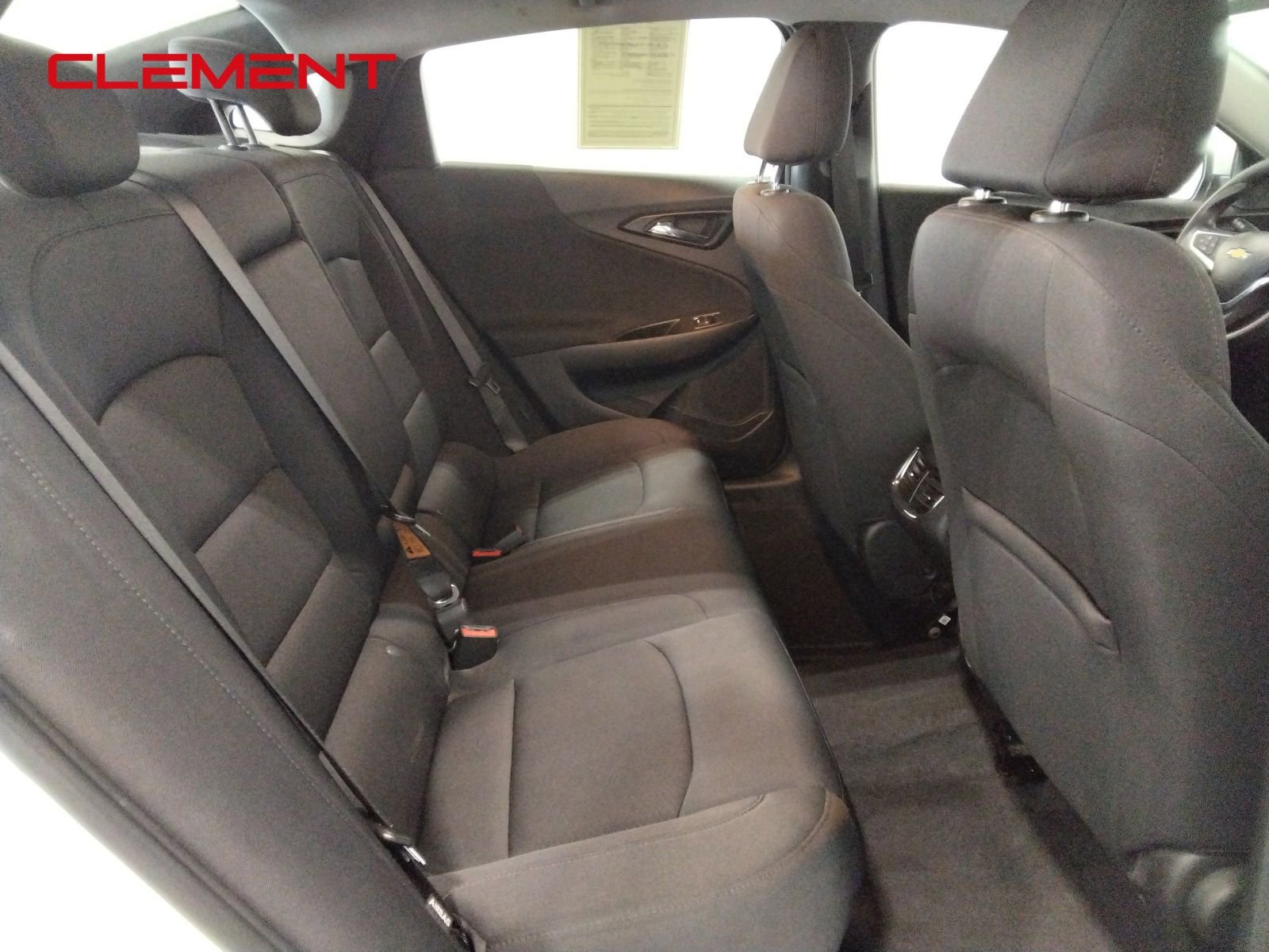 Used 2022 Chevrolet Malibu LT FWD image 33