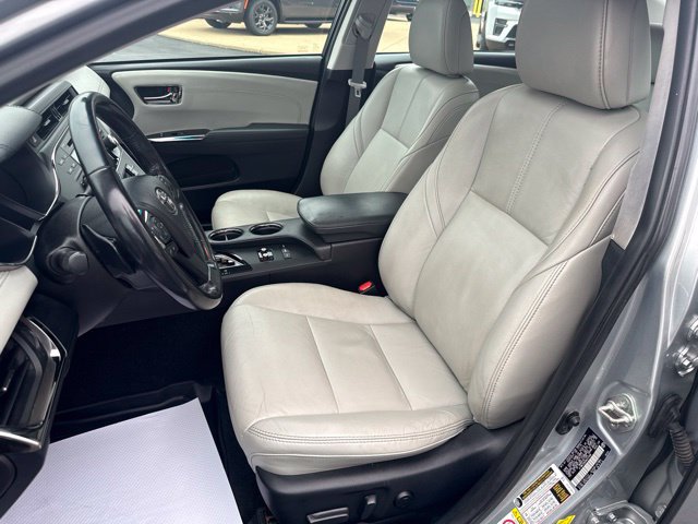 Certified 2017 Toyota Avalon Touring w/ All Weather Liner Package FWD image 14