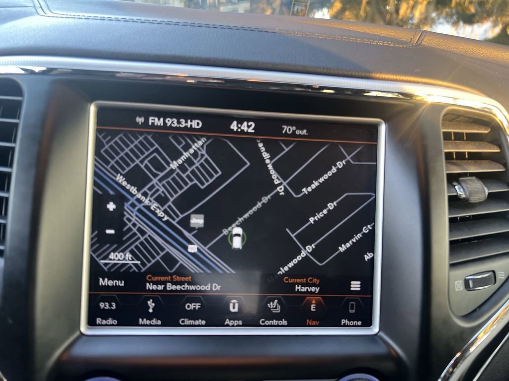 Used 2018 Jeep Grand Cherokee Summit image 19