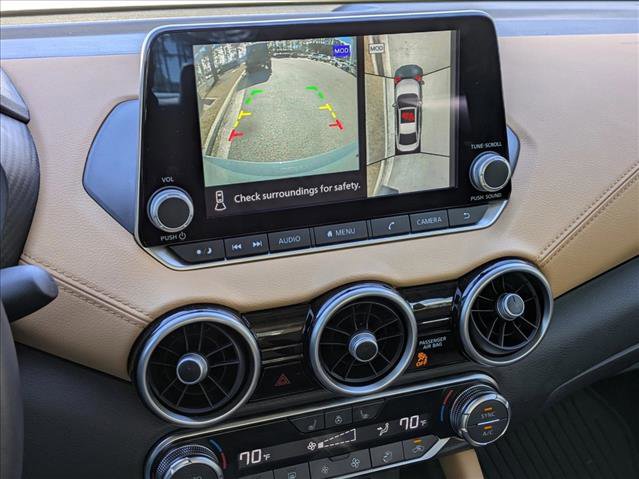 Used 2024 Nissan Sentra SV w/ SV Premium Package image 12