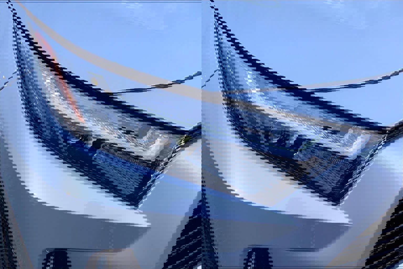 Used 2025 Toyota RAV4 XSE w/ Weather Package image 27