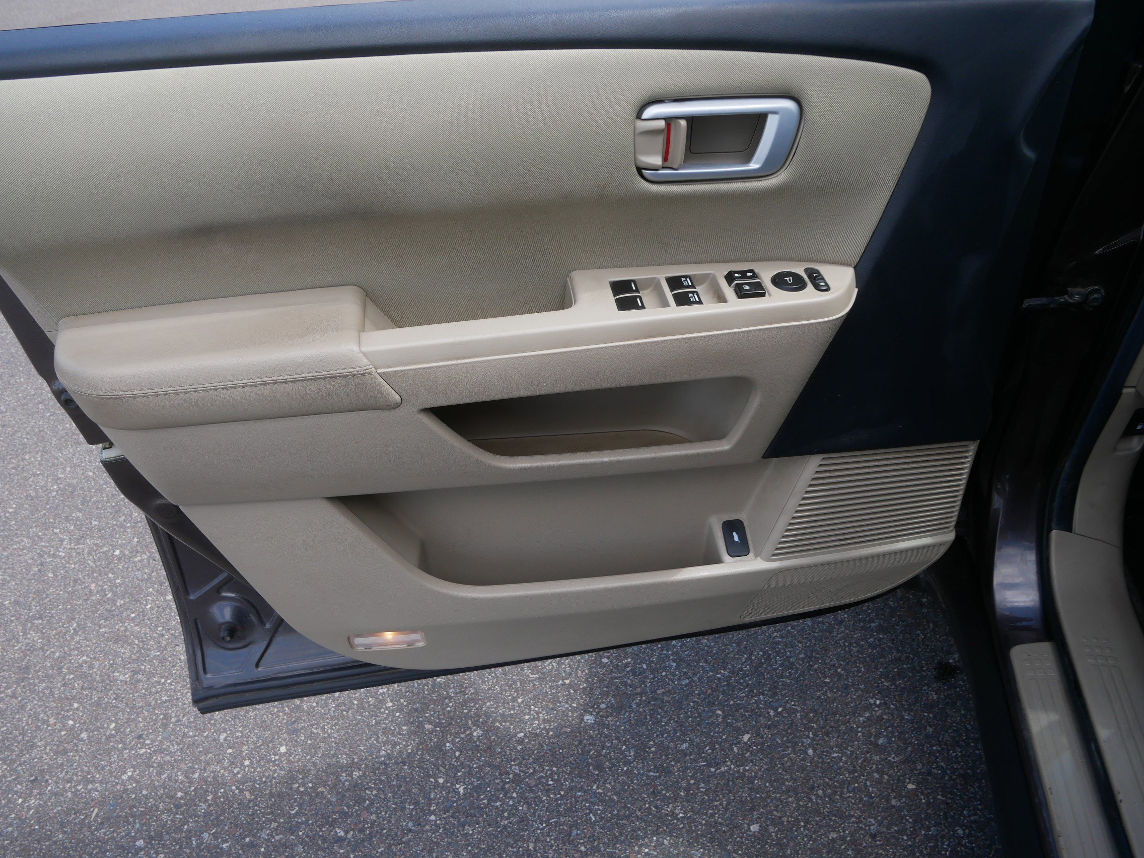 Used 2012 Honda Pilot EX image 20