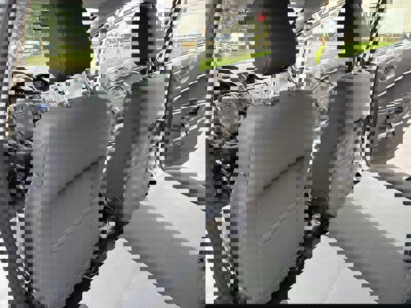 Used 2017 Ford Fiesta S image 24