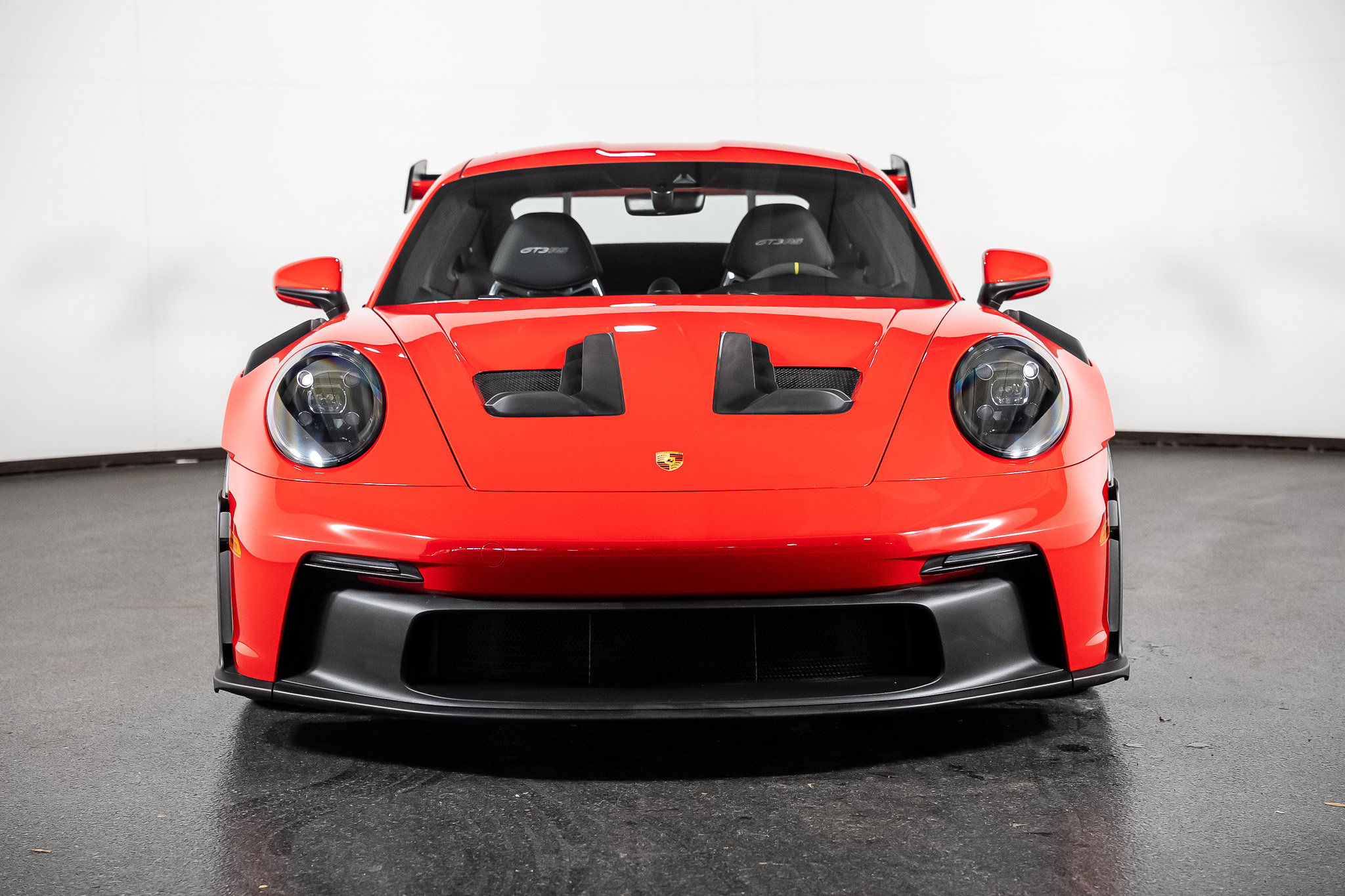 Used 2025 Porsche 911 GT3 RS RWD image 4