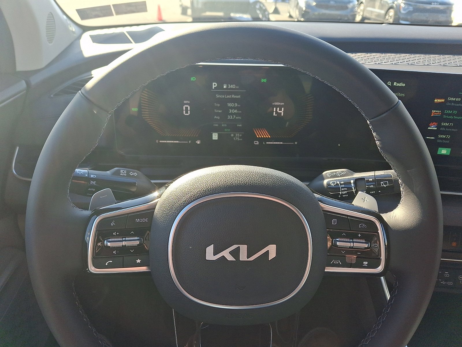 New 2026 Kia Carnival EX FWD image 15