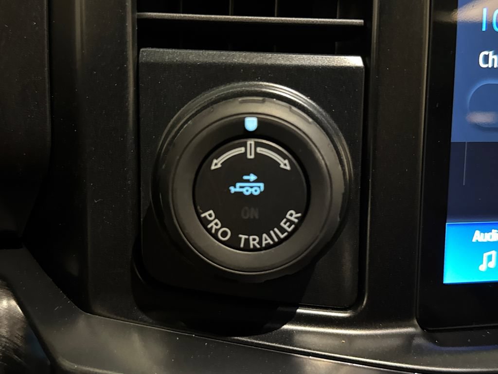 New 2026 Ford F350 Lariat w/ Black Appearance Package AWD/4WD image 32