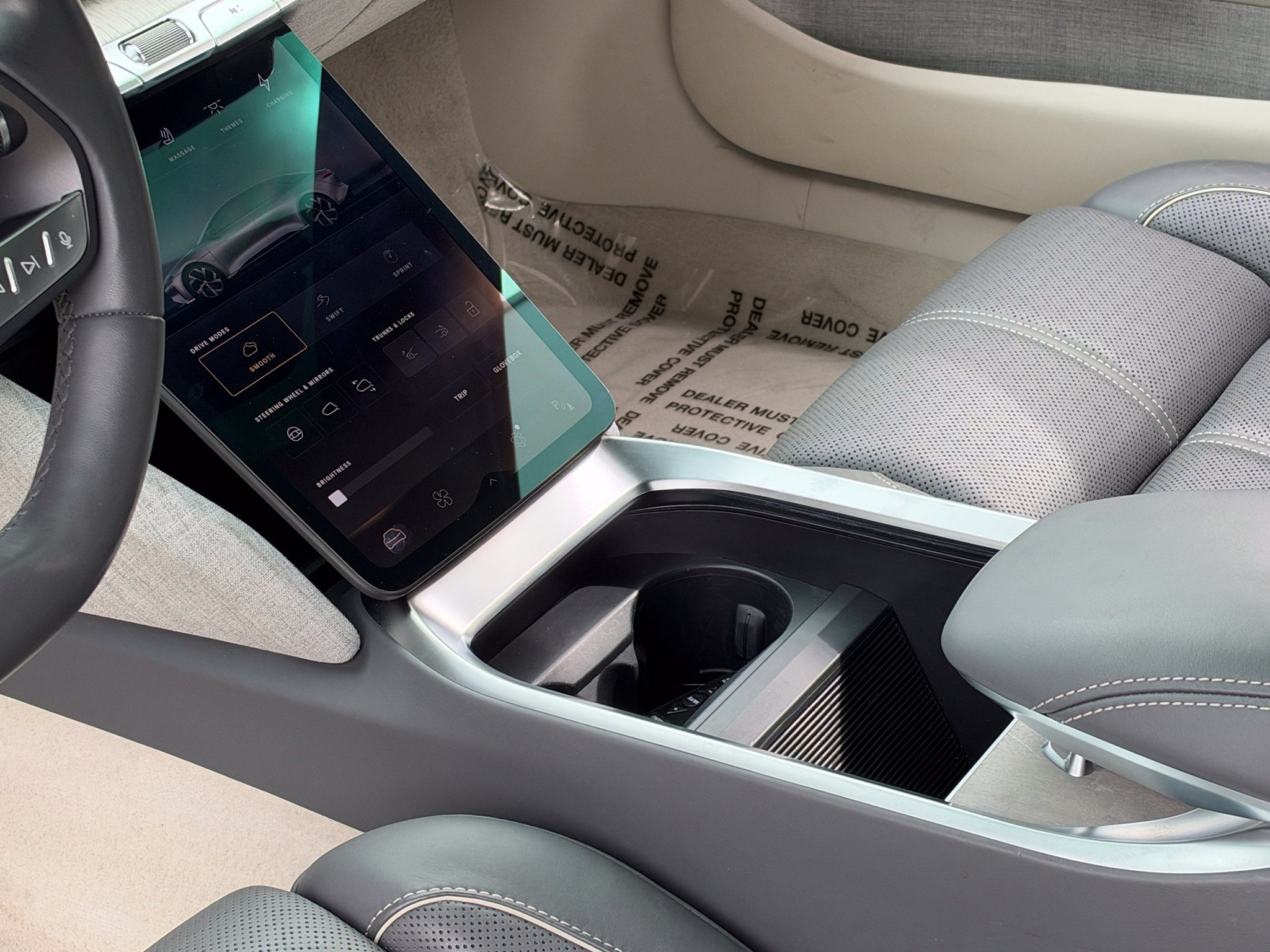 Used 2022 Lucid Air Dream Edition AWD/4WD image 36
