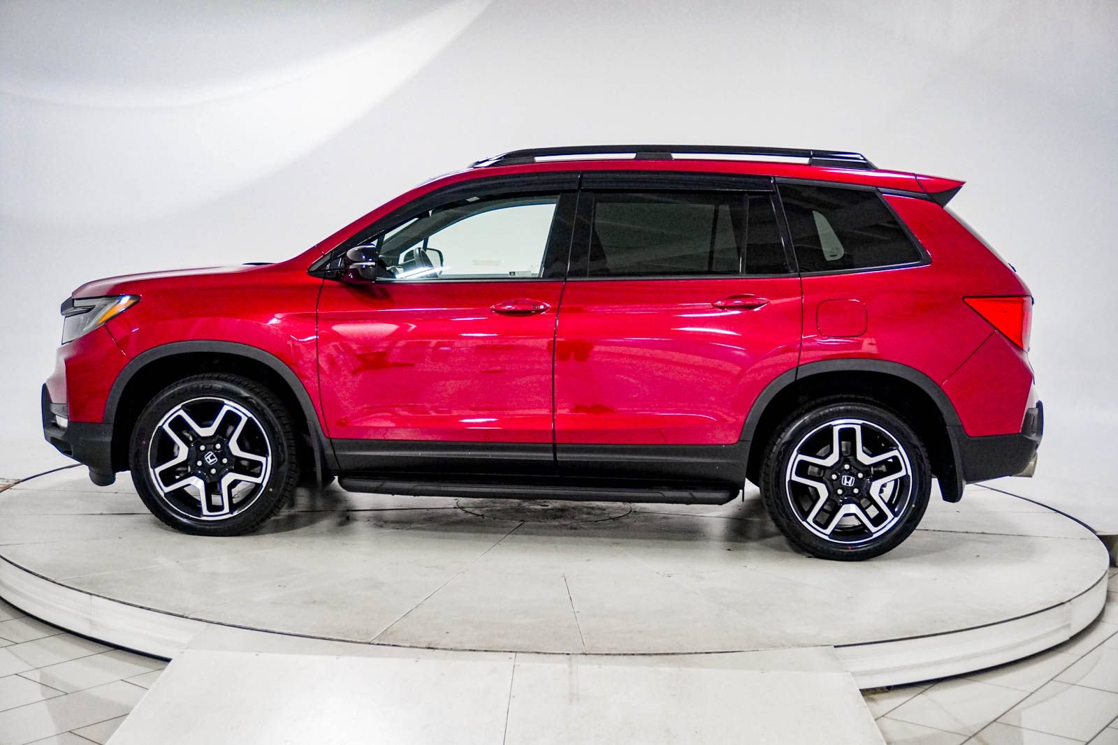 Used 2022 Honda Passport Elite image 5