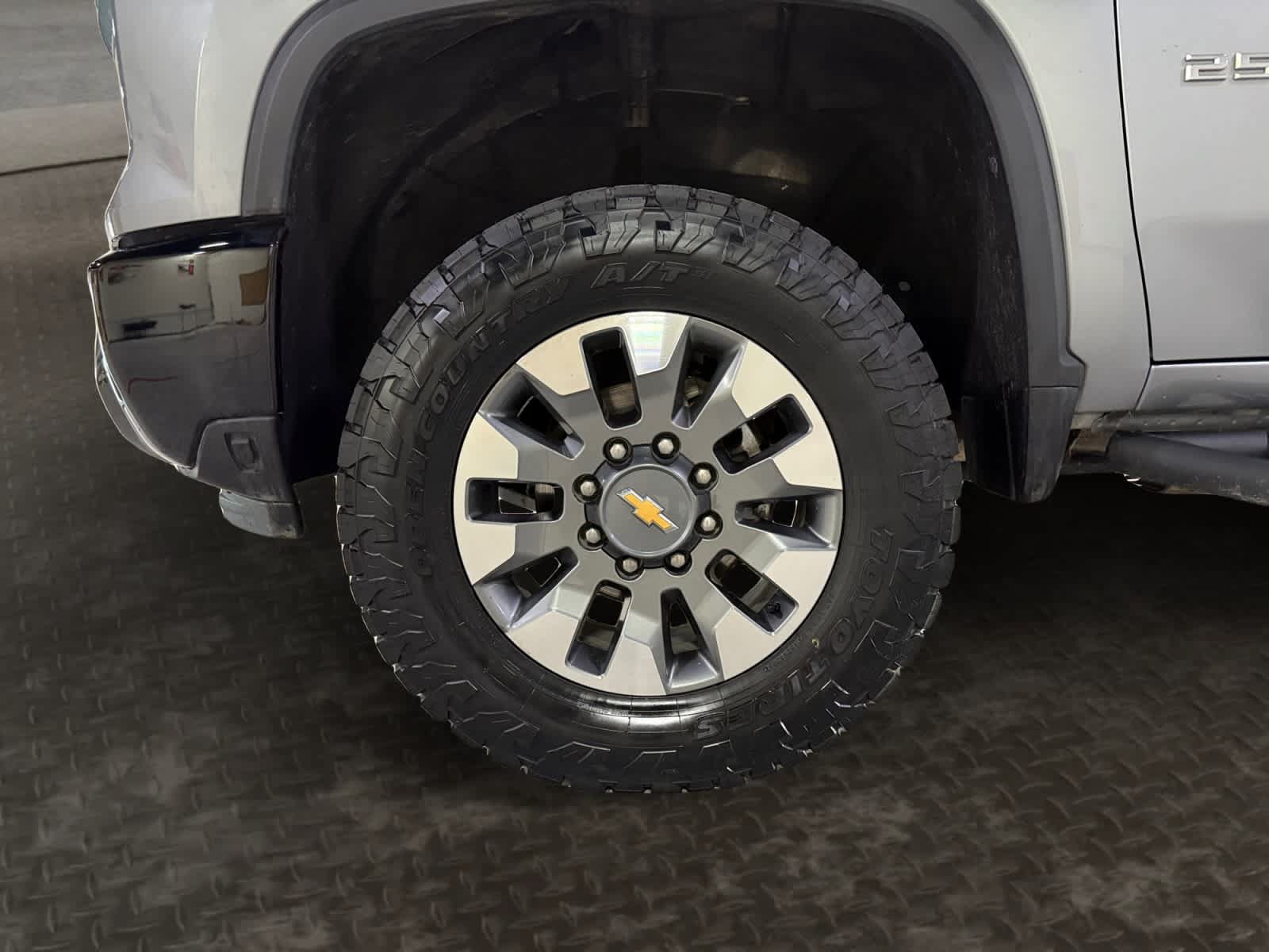 Used 2024 Chevrolet Silverado 2500 Custom w/ Custom Value Package AWD/4WD image 21