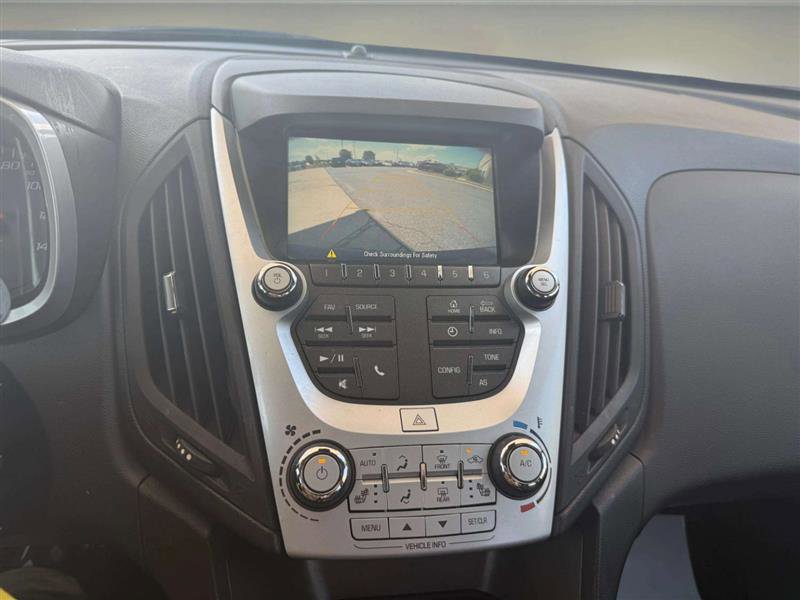Used 2017 Chevrolet Equinox LT w/ Convenience Package image 27