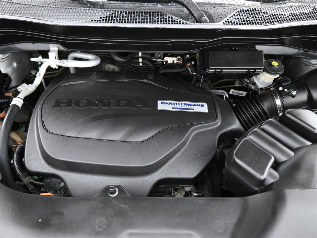 Used 2020 Honda Pilot Touring image 25